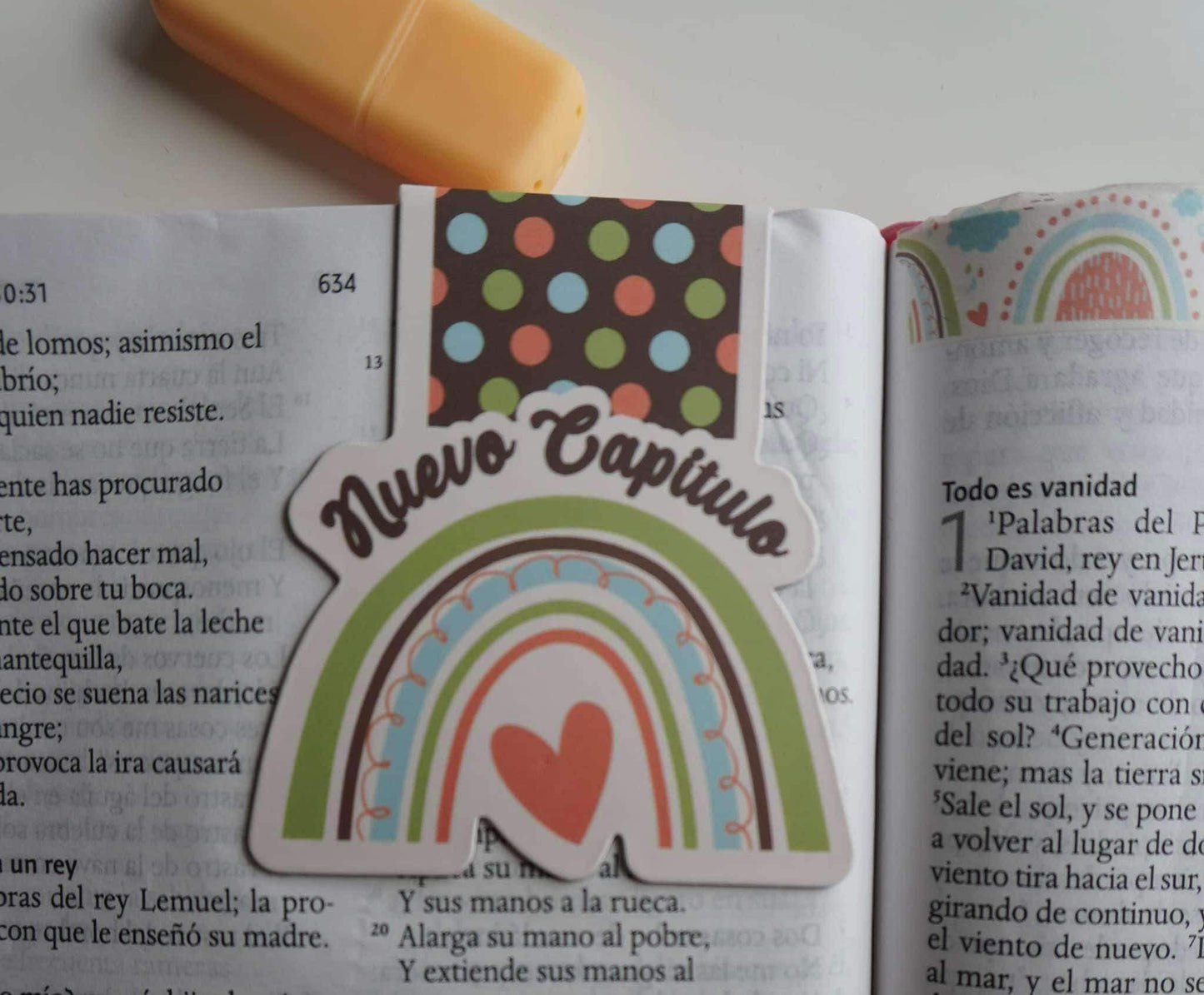 Nuevo Capitulo - Magnetic Bookmarks